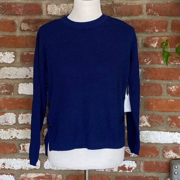 1.State blue crew neck sweater with side buttons pull over Size XS - Picture 2 of 8